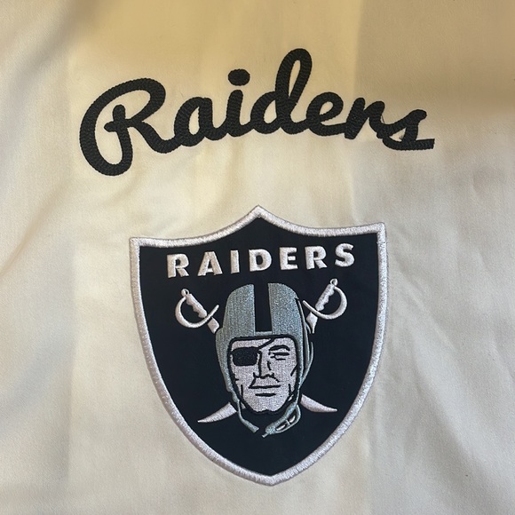 NWOT NFL team apparel Raiders men's short sleeve - Picture 5 of 8
